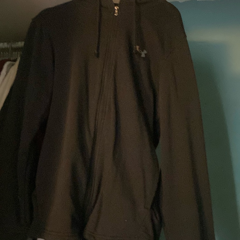 Black under armor zip up hoodie